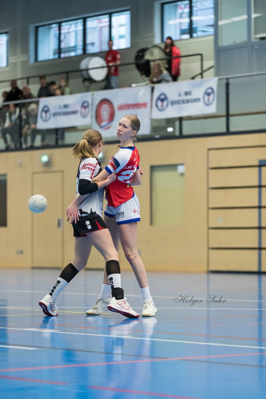 Bild 69 - wBJ HC Quickborn - HSG Tills Loew. : Ergebnis: 19:20